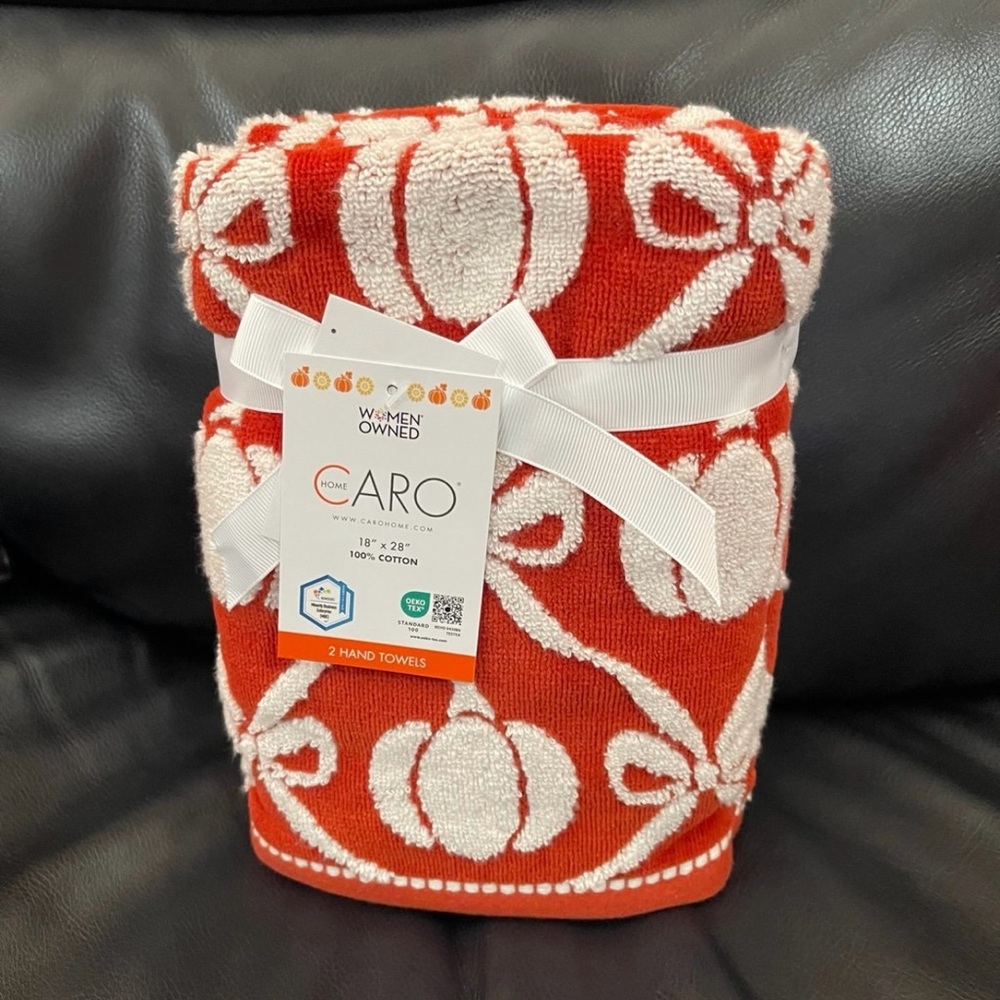 Thanksgiving CARO HOME Pumpkins and Bows Hand Towels, Set of 2